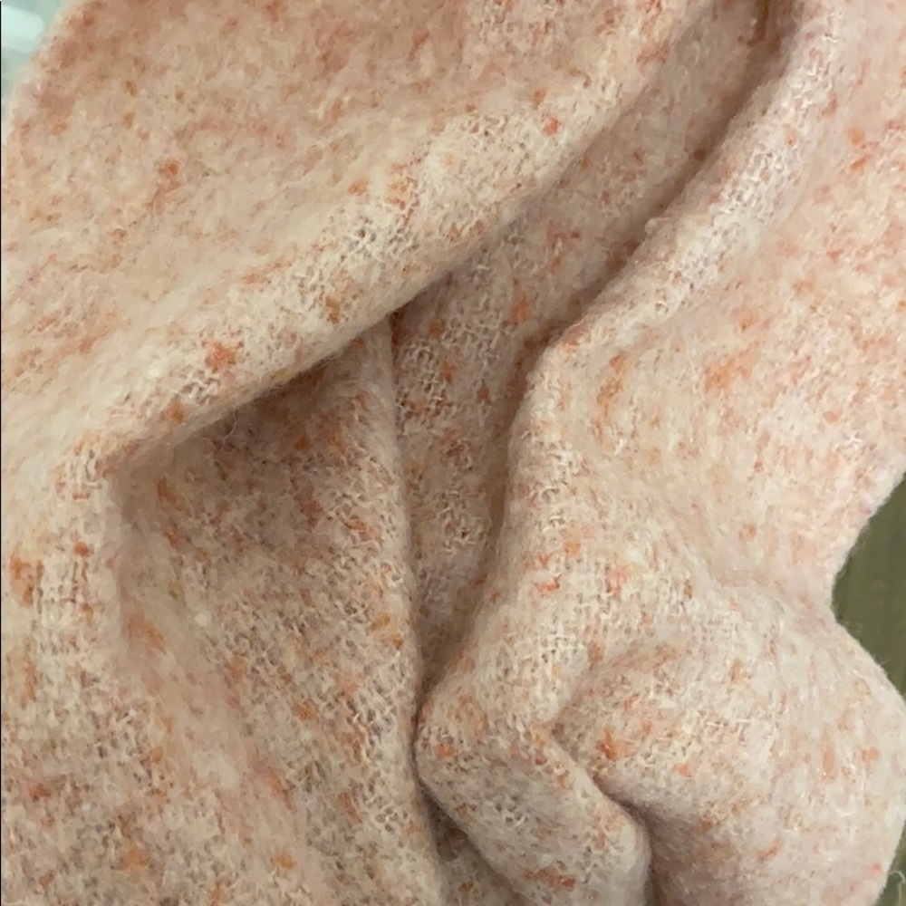 Scarf - Picture 2 of 3